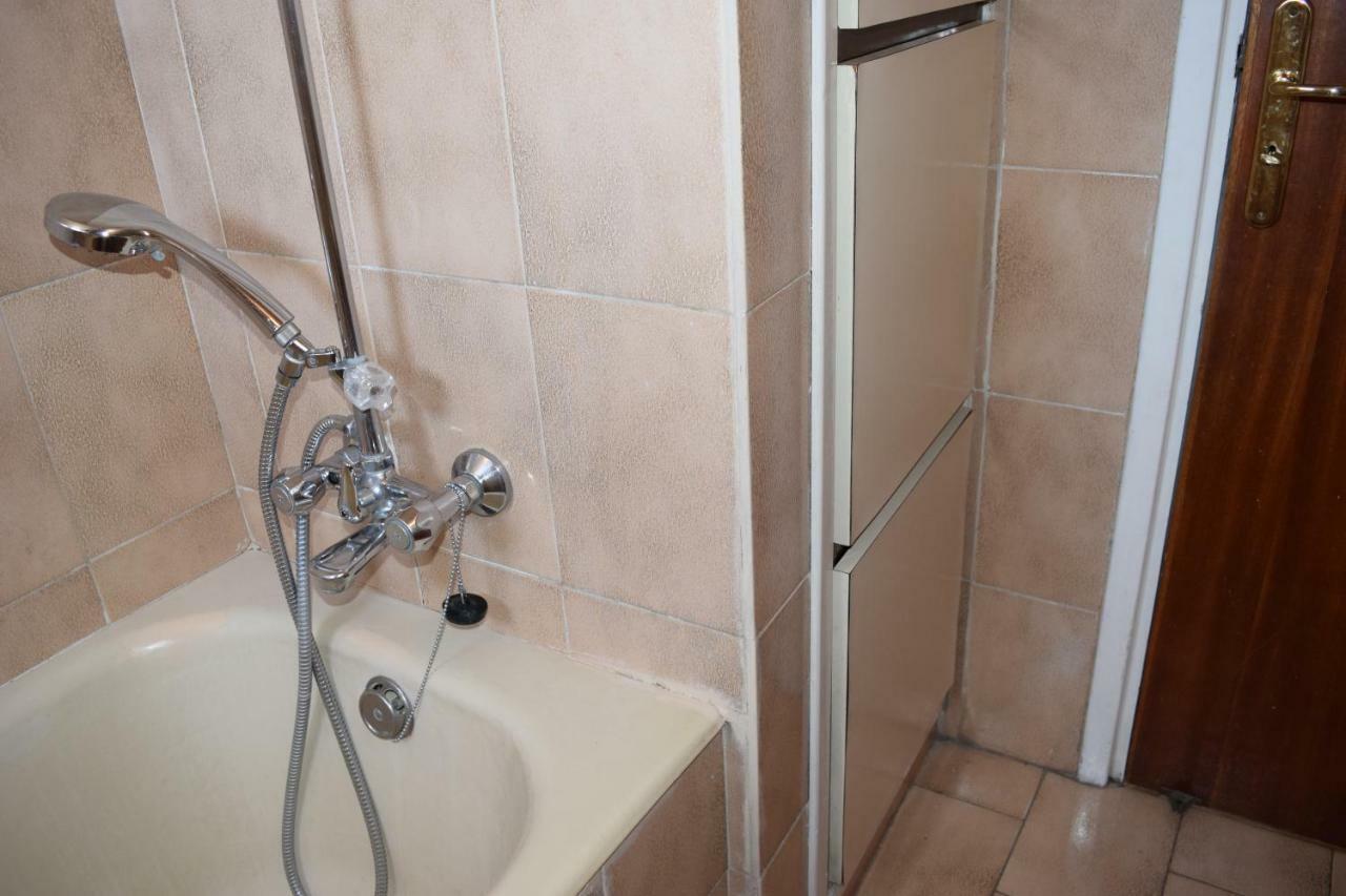 Mediterranean Breeze Apartment Лимасол Екстериор снимка